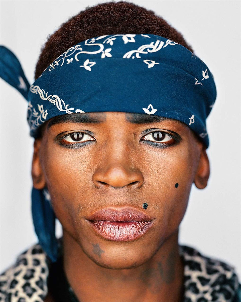 Thumbnail: Martin Schoeller: Close