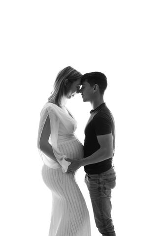 Séance photo grossesse.
Photographe Culoz, Photographe Artemare, Photographe Belley, Photographe Aix-les-Bains, Photographe Chambéry, Photographe Ain, Photographe Savoie, Photographe Haute-Savoie, photographe Annecy, photographe Genève, photographe grossesse Annecy, photographe grossesse aix-les-bains, séance photo grossesse annecy, séance photo grossesse aix-les-bains