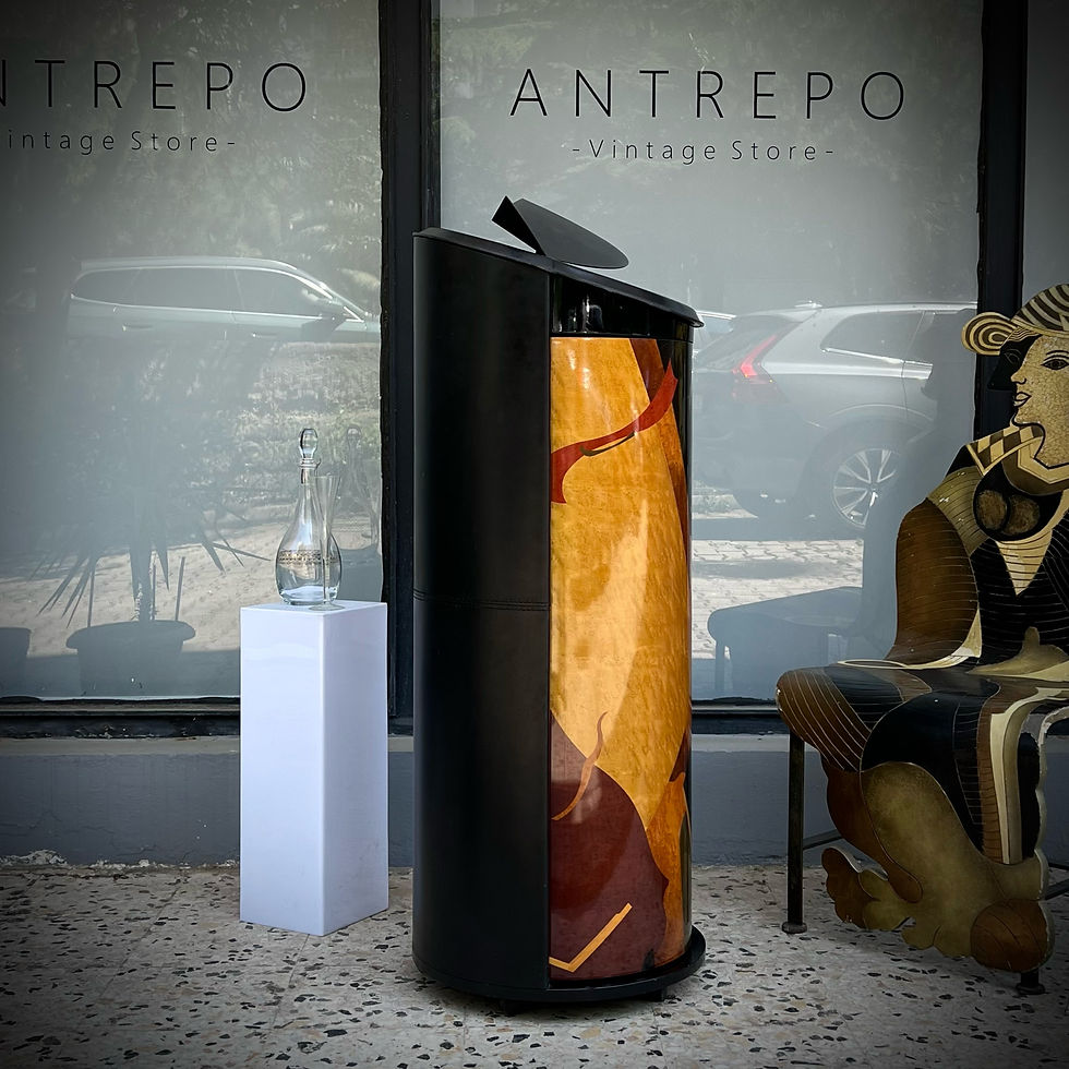 Küçük resim: Saporiti Postmodern Dry Totem Bar