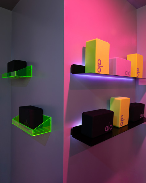 a-glo gym