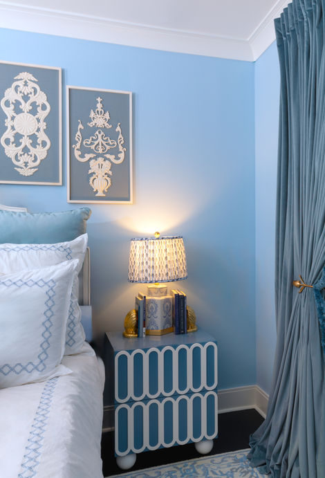 English Garden Guest Room