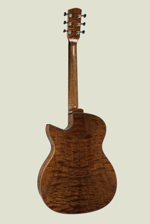 OM - Guitares Julien Sublet, luthier à Québec