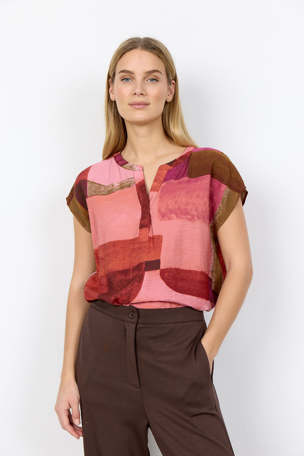 Thumbnail: Roze blouse met abstracte print Soyaconcept