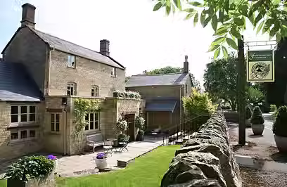 The Feathered Nest Inn