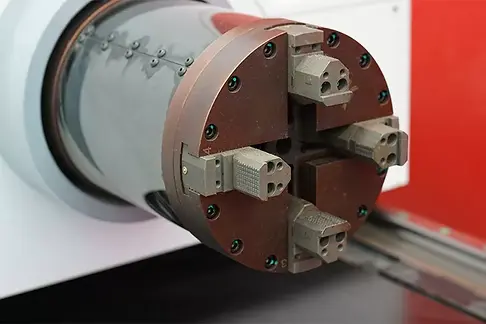 3d-bevel-professional-tube-fiber-laser-cutting-machine01-jpg.webp