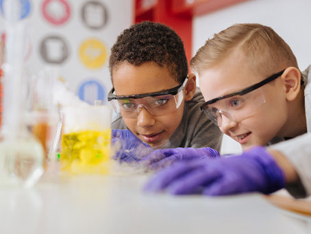 📚 A Sala de Aula do Futuro: Tecnologia, Interatividade e Aprendizado Personalizado