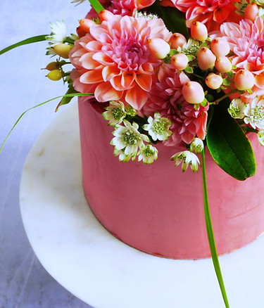 vegane Torte in Berlin mit veganer Buttercreme und veganem Kuchen als vegane Geburtstagstorte