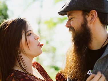 Engagement picture of couple outdoors