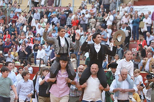 Sanlúcar, facultad de rejones en una tarde soñada