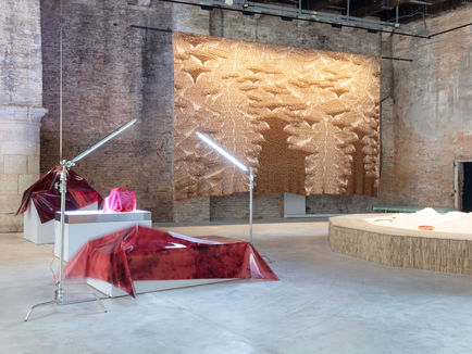 Uzbekistan’s Venice Pavilion Turns the Aral Sea Into a Pulsing, Poetic Installation