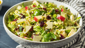 Rosenkohlsalat mit Apfel