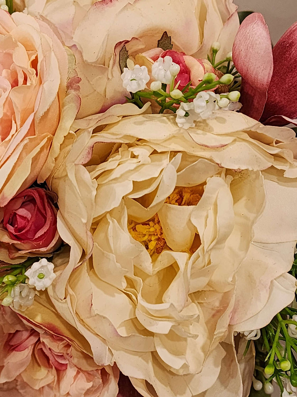 Thumbnail: Le Pivoine Rosée de la Mariée