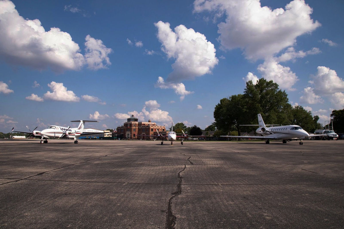 Louisville Executive Aviation