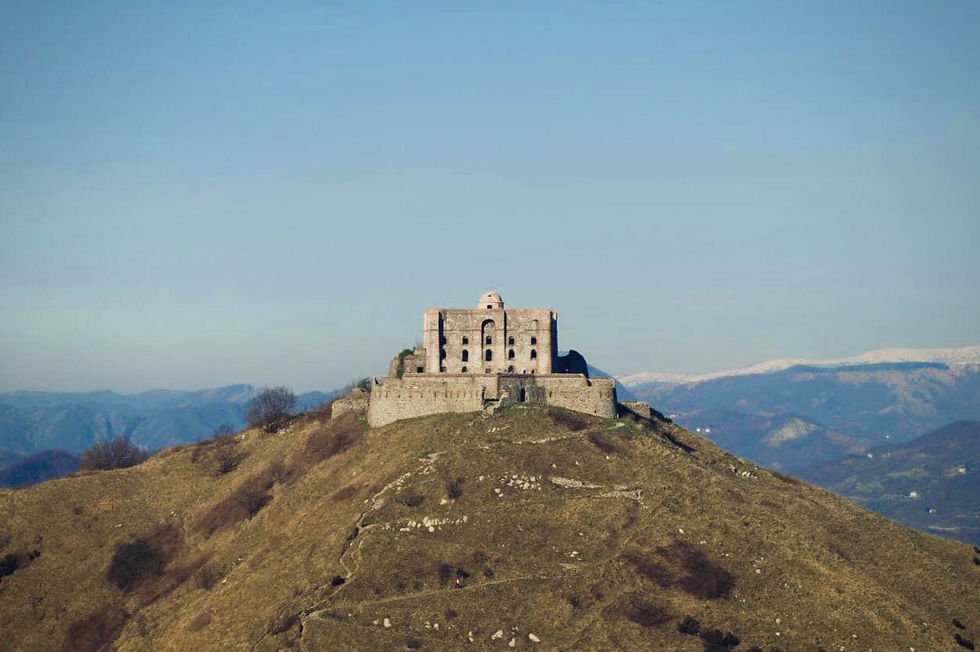 Sentiero dei Forti di Genova: un trekking tra fortezze e crinali sopra la città