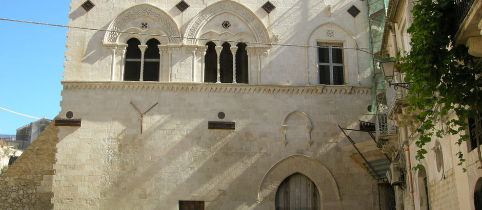 Palazzo Montalto a Siracusa: il volto medievale nascosto tra le vie di Ortigia