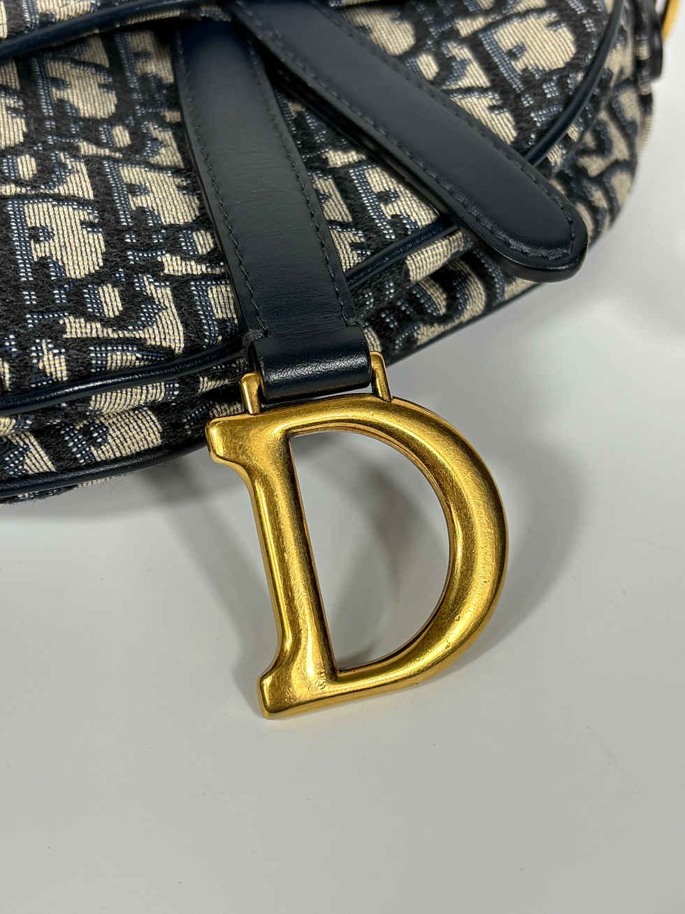 Thumbnail: Dior Oblique Saddle Bag Mini