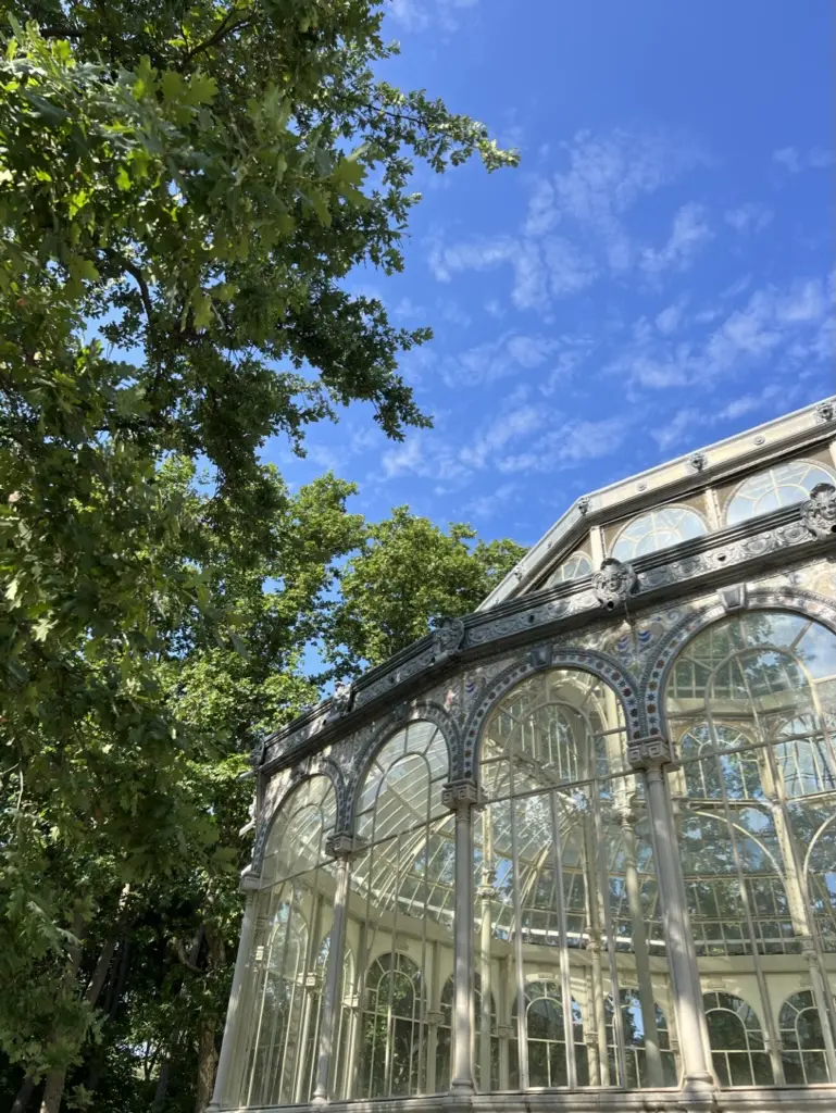 crystal palace exterior in El Retiro Park Madrid