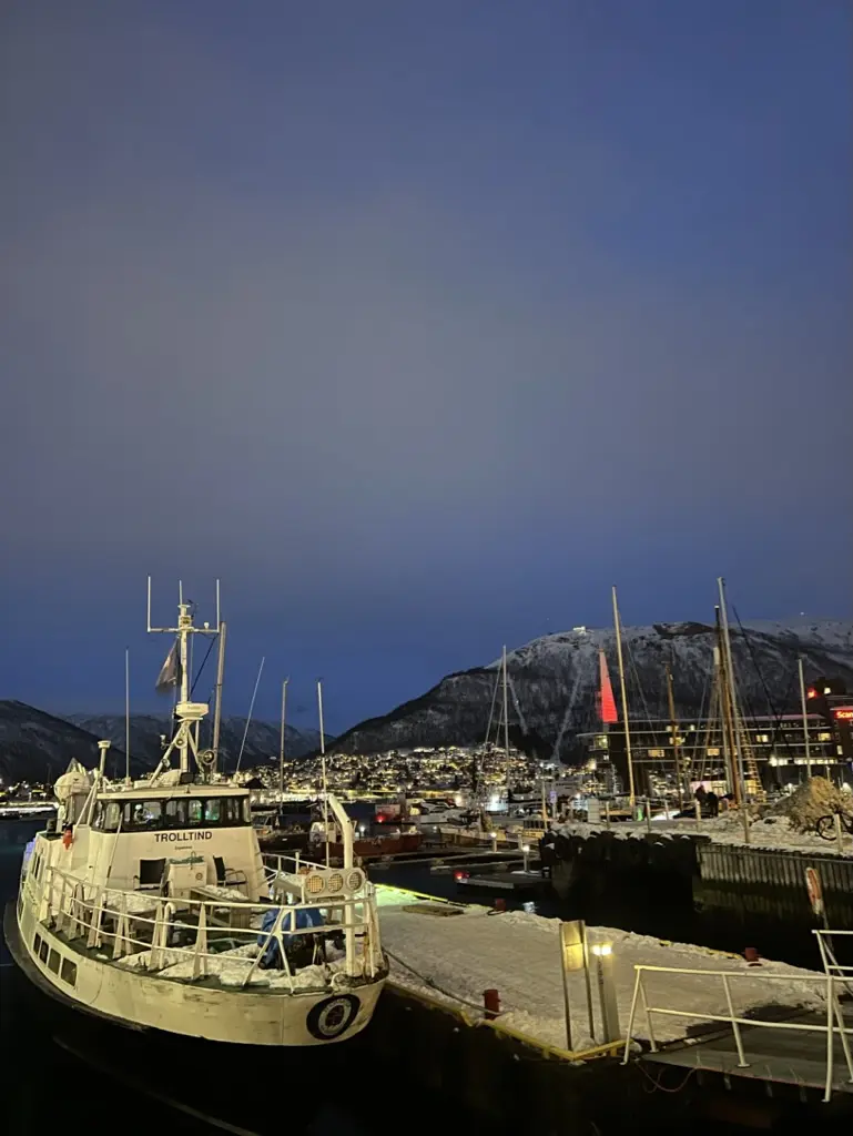 tromso boat harbour