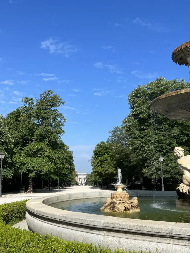 fountain in El Retiro Park Madrid