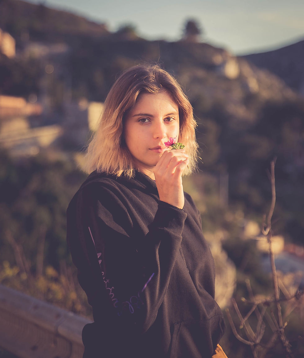 Miniature : Cassandra, le sweat à capuche