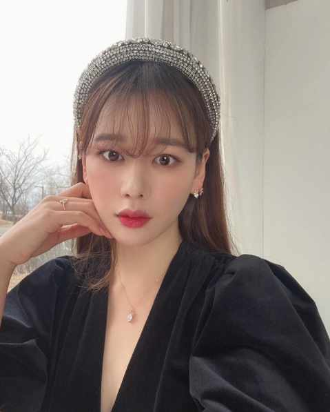 다은