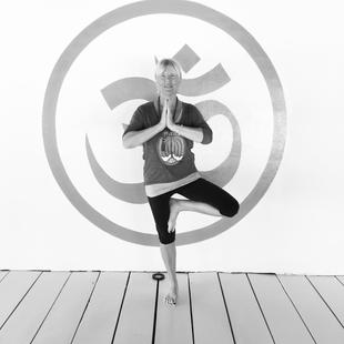 YOGA with SIGRID