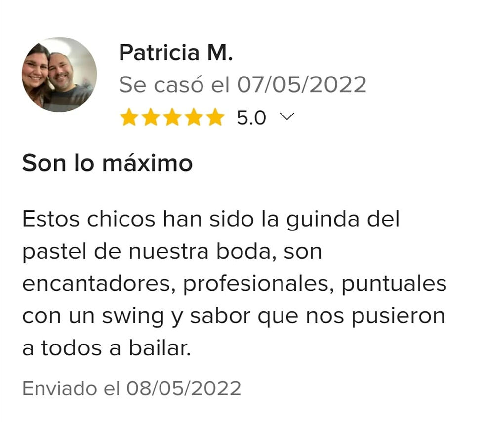Esta imagen describe el comentario en Bodas Net de un cliente muy feliz por la música y animación de la agrupación musical Odysea o orquesta el día de su boda en Madrid - España