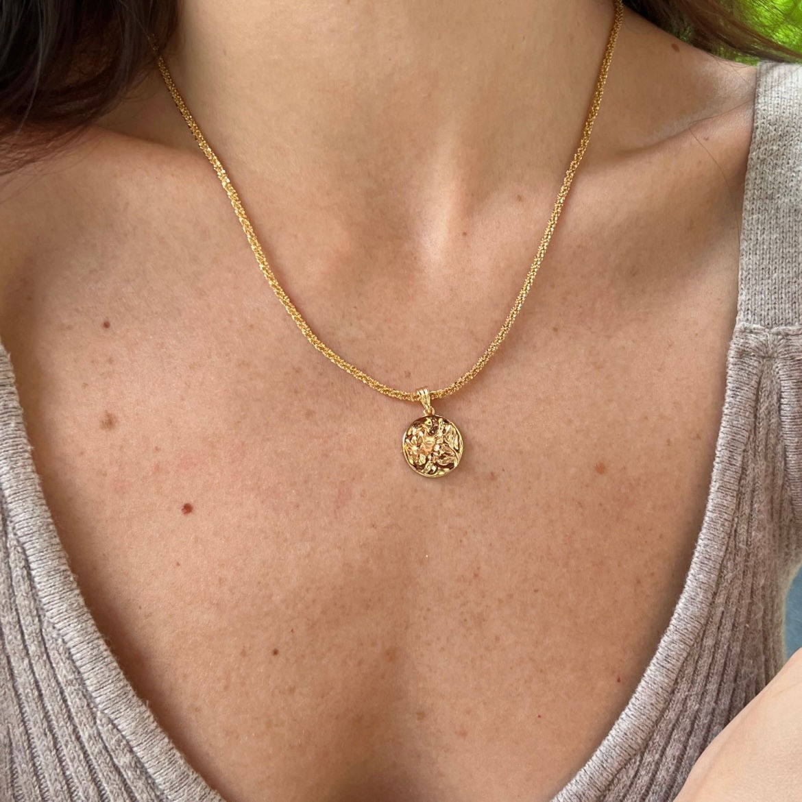 Self love rose necklace 