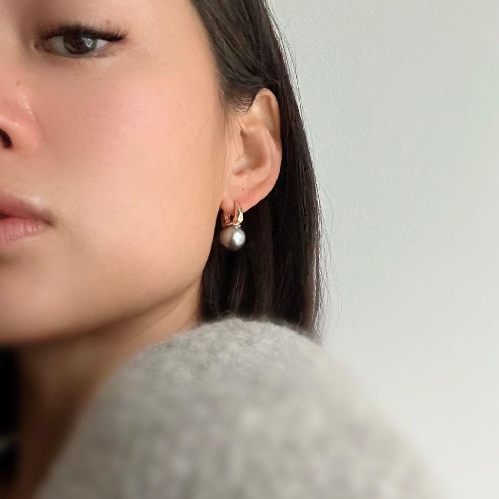 Thumbnail: Cashmere grey earrings 