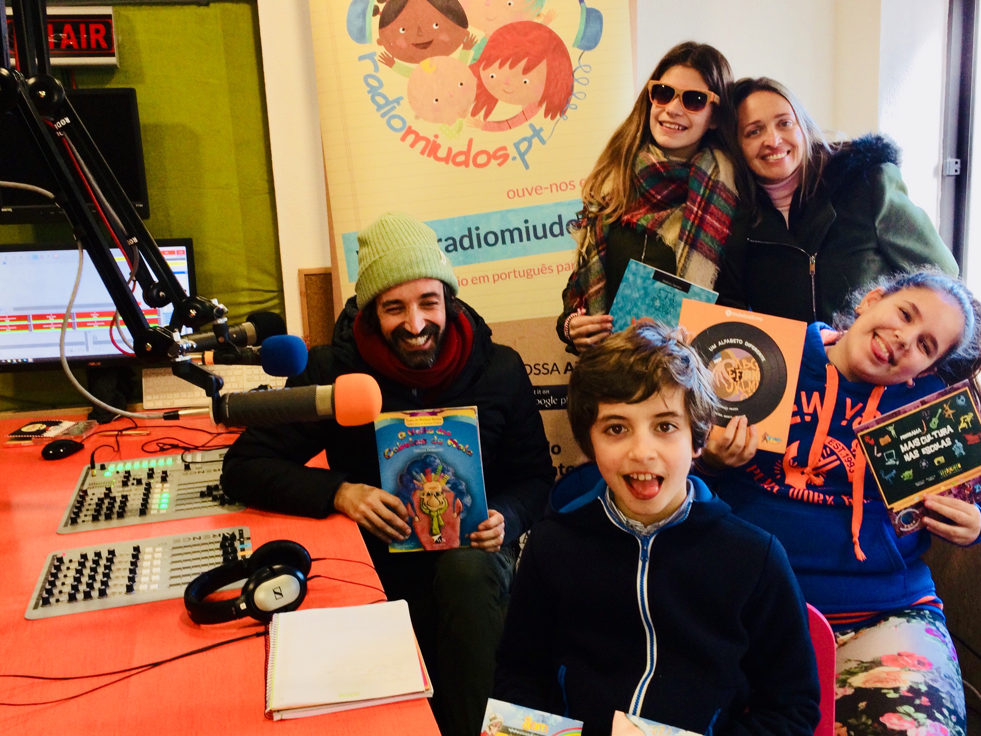 Rádio Miúdos/ Portugal