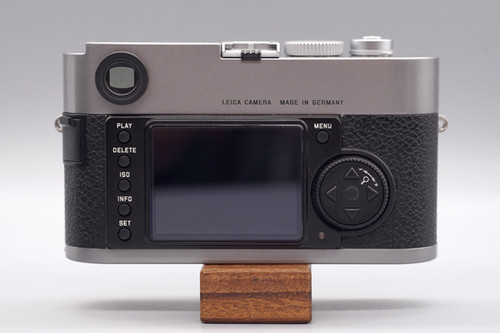 Leica M9 Steel Grey Paint | the-latent-image