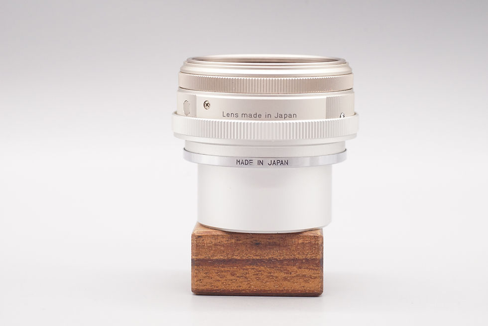 Thumbnail: Carl Zeiss 28mm f2.8 Biogon LTM converted Contax G lens