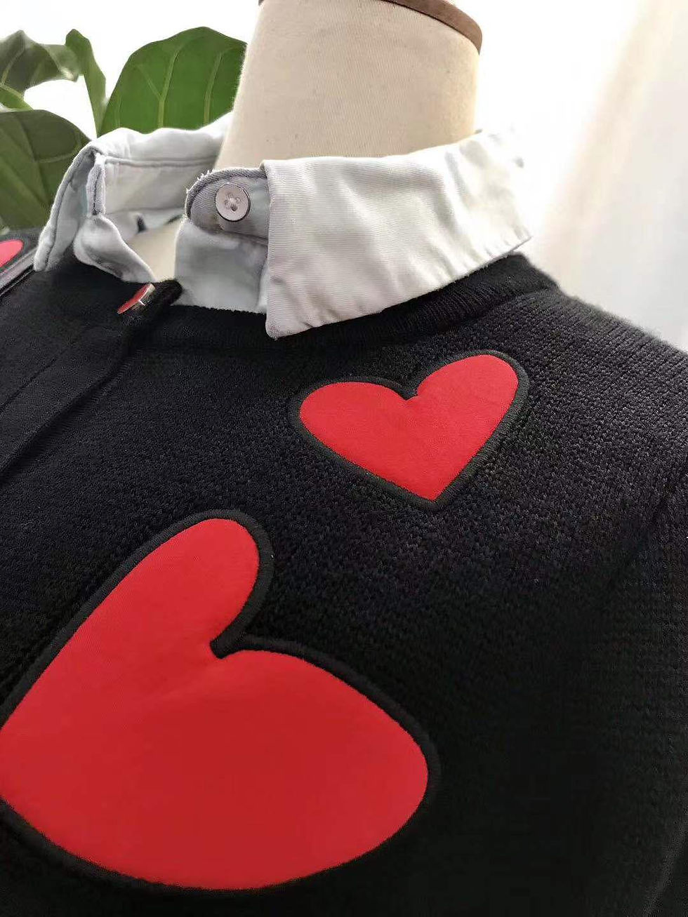 サムネイル： Heart cardigan