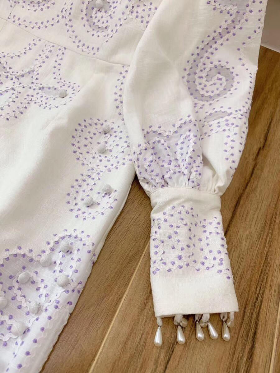 サムネイル： Embroidery dress