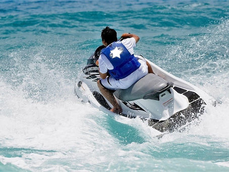 特殊小型船舶免許を取得して水上バイクに乗ろう!