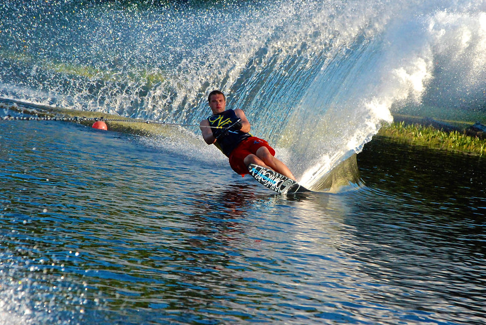 Jack Wakesurfing
