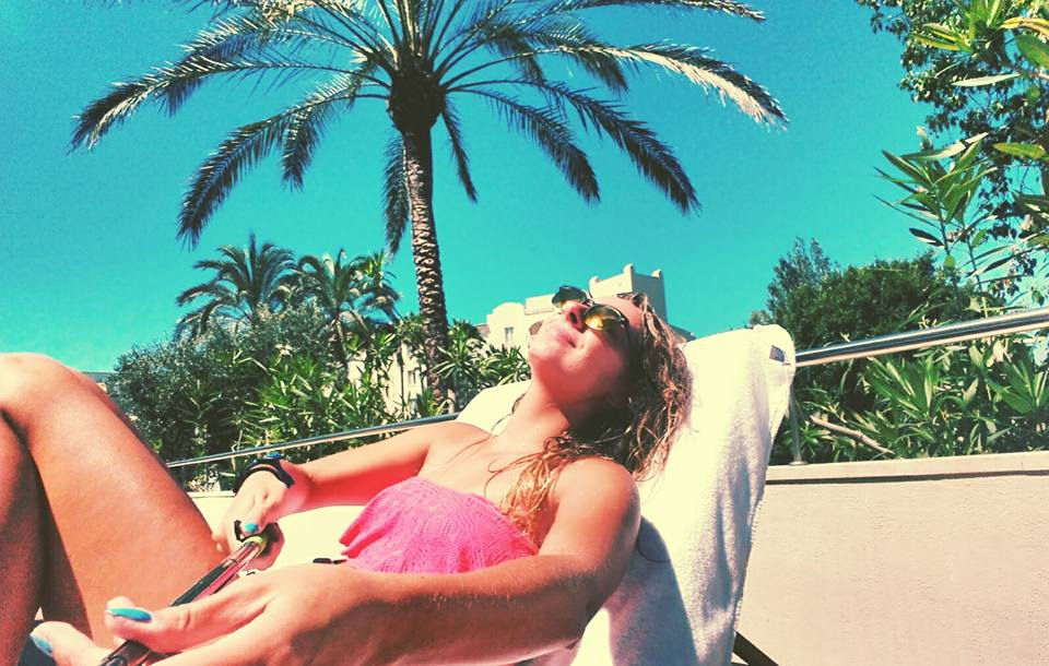 girl palm trees