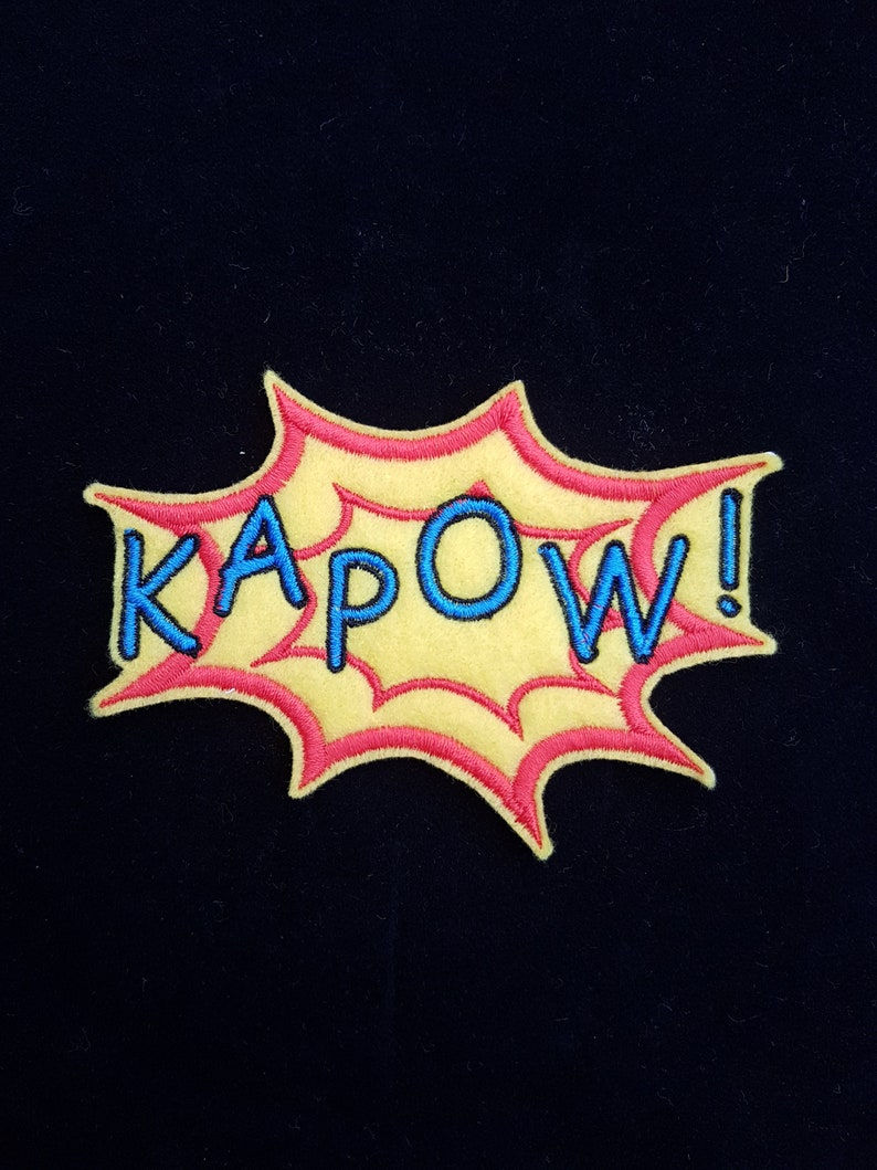 Kapow Embroidered Patch Badge Iron on batman