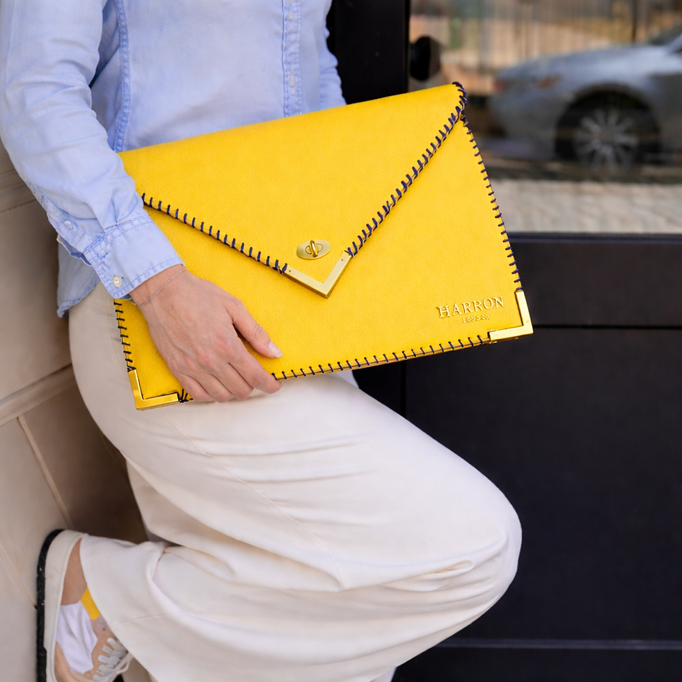 Thumbnail: Whip stitch Laptop clutch bag (Yellow)