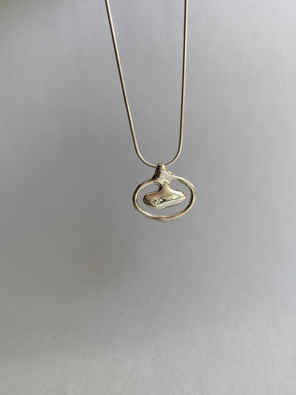 Thumbnail: Silver Olivia necklace 