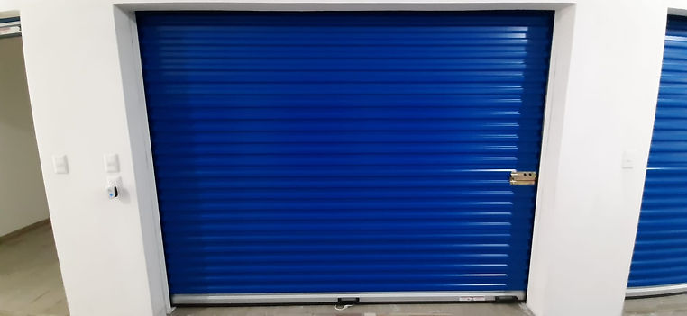 bodega puerta guardatodo.jpg