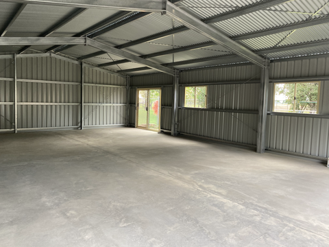 GARAGE INTERNAL.HEIC