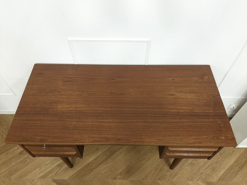 Miniature : Bureau vintage scandinave 6 tiroirs