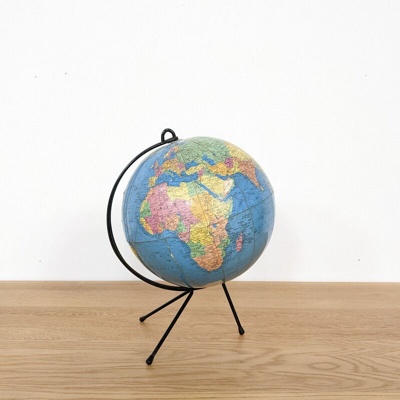 Globe terrestre mid-century