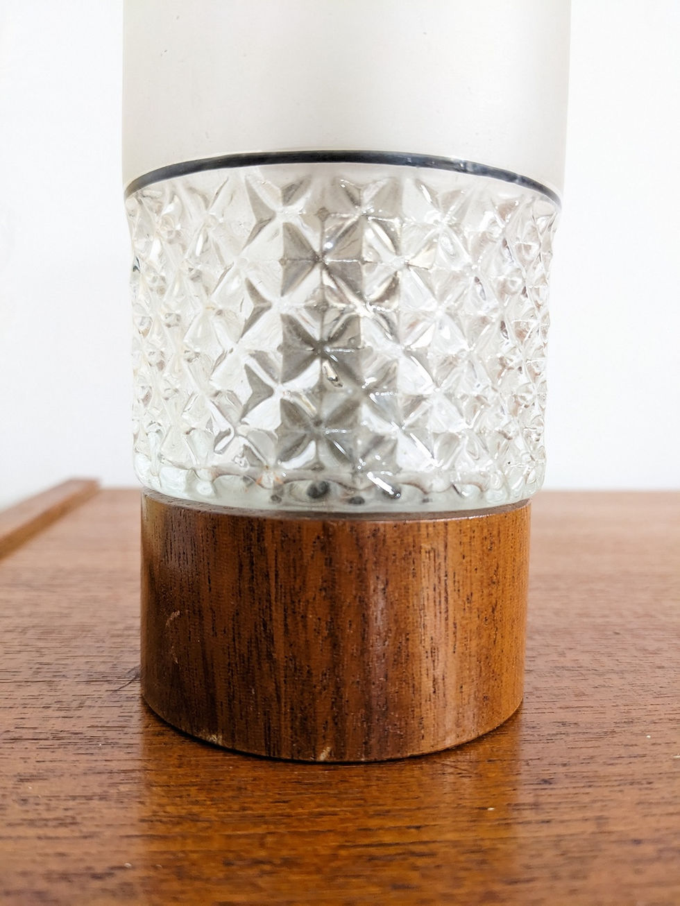 Thumbnail: Lampe à poser fifties en verre