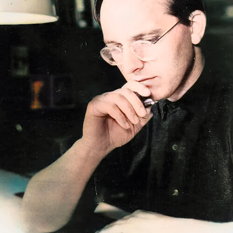 Kofod Larsen avec une commode scandinaves