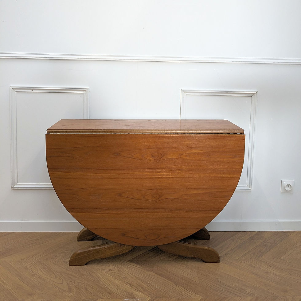 Miniature : Table scandinave à rabats (vue de profil)