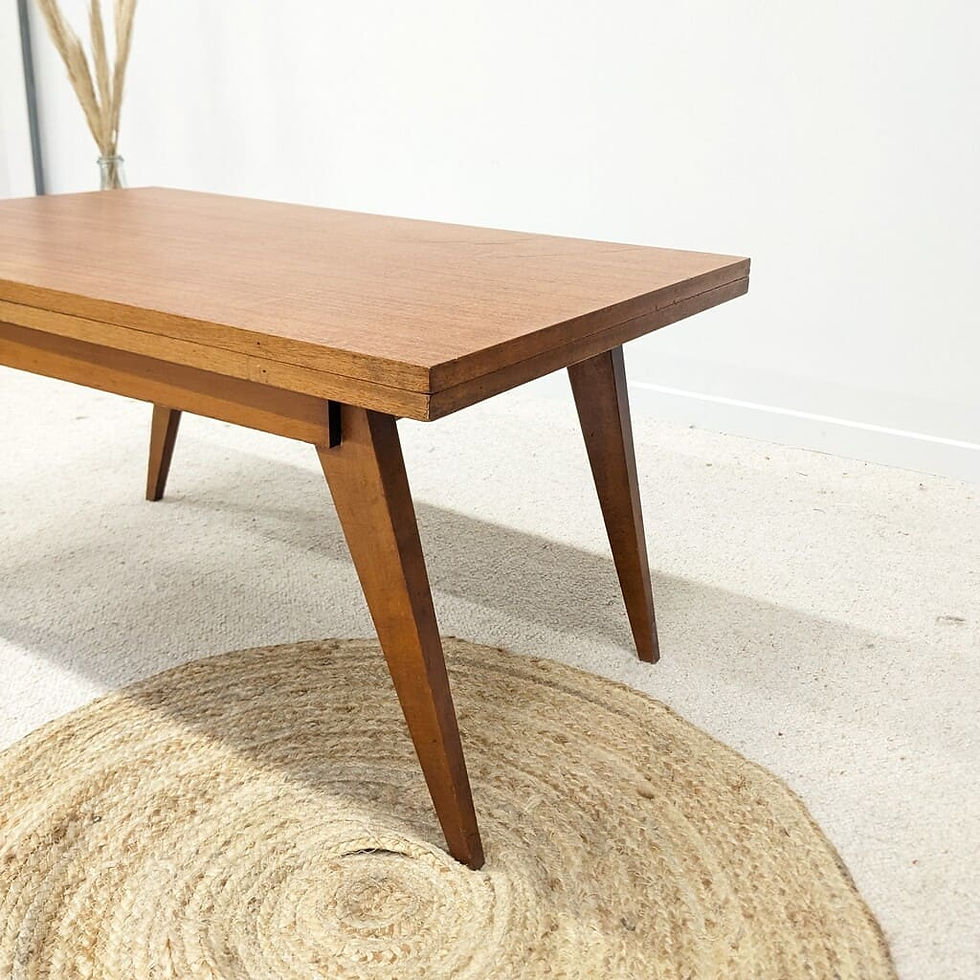 Miniature : Table Révélation par le designer Albert Ducrot (côté droit)
