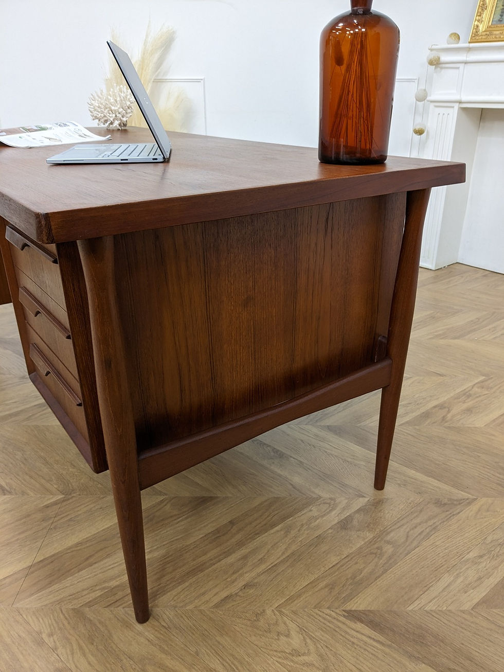 Miniature : Bureau vintage Arne Vodder