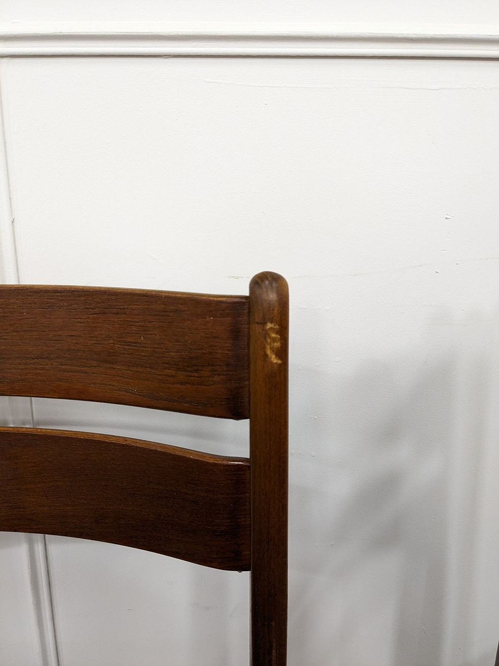 Miniature : 2 chaises vintage en teck